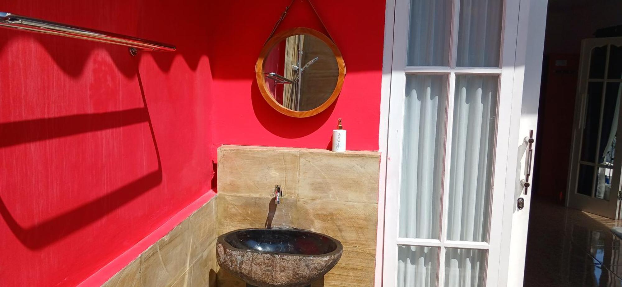 Dewi Sri Guesthouse マタラム エクステリア 写真