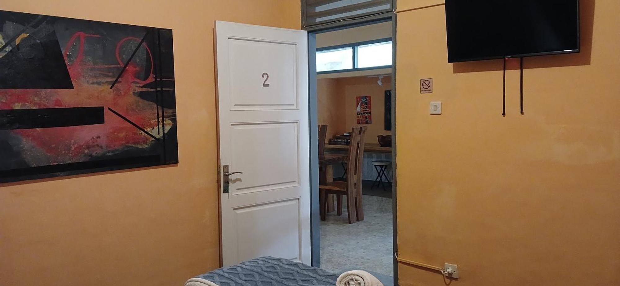Dewi Sri Guesthouse マタラム エクステリア 写真